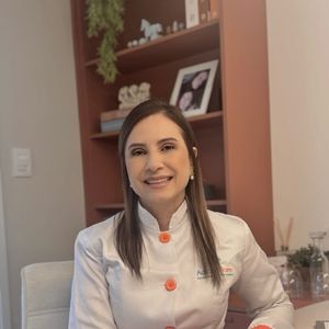 De acordo com a fonoaudióloga infantil Adriana Fiore, mestre em Distúrbios da Comunicação pela PUC-SP, cada criança tem seu ritmo, mas avaliação precoce faz diferença no desenvolvimento