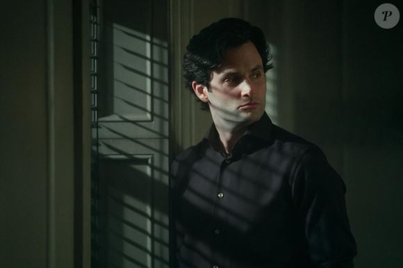 Um ano e meio depois de se despedir de um de seus papéis mais emblemáticos, o Joe de 'You', Penn Badgley se prepara para voltar ao universo das séries