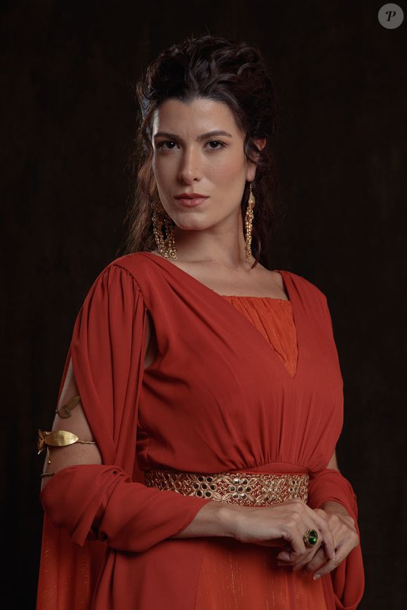 Série 'Paulo, o Apóstolo': Eirene é a personagem de Gabriella Busich