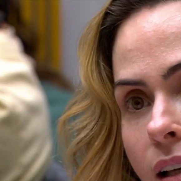 Sem contrato com a ViU, Ana Paula Renault pode faturar alto após o reality - sem vínculo com a Globo