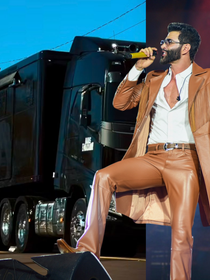 Volvo FH 460, suíte completa, slide-outs hidráulicos e área externa com TV e choppeira: conheça o motorhome de R$ 800 mil de Gusttavo Lima em Barretos