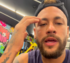 Neymar se pronunciou nas redes sociais após ser criticado por jogar pôquer durante a partida do Santos e disparou: 'Vai cuidar da sua vida'