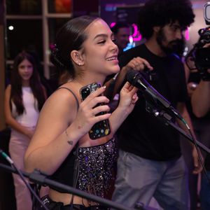 Mel Maia: ‘Não posso aplicar um mês antes de começar uma gravação, porque fico sem expressão. O intuito do botox é esse, né? Relaxar o músculo’