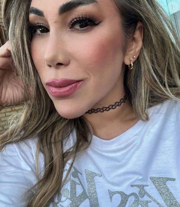 Embora não tenha confirmado, tudo indica que Taty Girl também realizou preenchimento labial