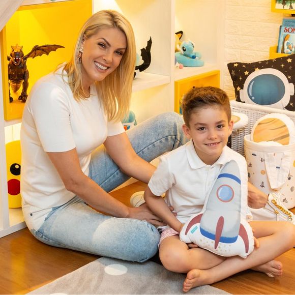 2021 - Ana Hickmann mostrou o novo quarto do filho, Alexandre Jr.