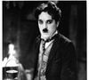 25 anos de sua morte, em 1952, Charles Chaplin comprou uma mansão na Suíça, e se mudou para o local com a esposa e os filhos no ano seguinte