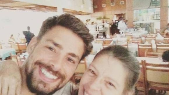 'Pegava o dinheiro que eu dava e...': Cauã Reymond faz revelação comovente sobre fim da vida da mãe, que morreu de câncer aos 55 anos
