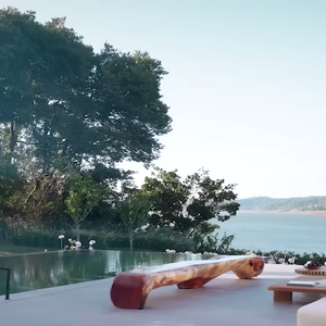 Com vista para a Represa Jaguari, a mansão de Claudia Raia foi projetada para unir bem-estar, lazer e contato com a natureza