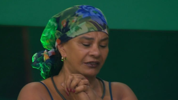 Solange Couto vai escapar da eliminação no ‘BBB 26’? Após ganhar apartamento, enquete UOL ATUALIZADA mostra queda na porcentagem da atriz