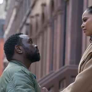 'Ladrões de Drogas' é baseada no livro 'Dope Thief', escrito por Dennis Tafoya, um ex-lutador que virou autor de thrillers policiais ambientados na Filadélfia