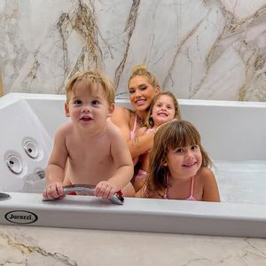 João Guilherme questionou o que a exposição precoce por fazer com as crianças