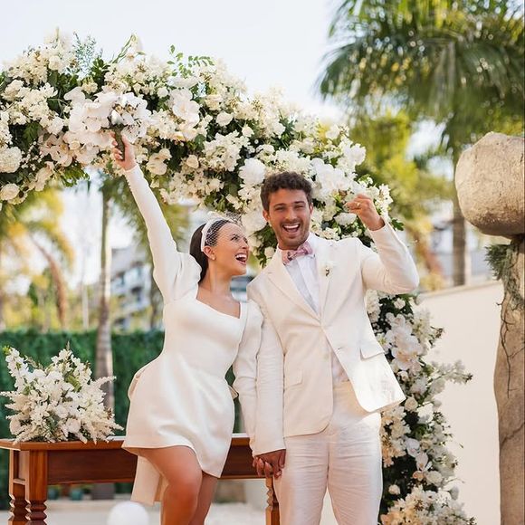Larissa Manoela e André Luiz Frambach se casaram em uma cerimônia discreta em 2023