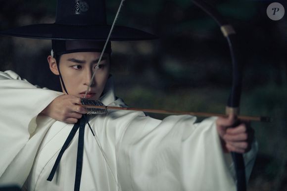 'Querido Hongrang' conta a história de um herdeiro que some aos 8 anos e retorna 12 anos depois dizendo estar sem memória