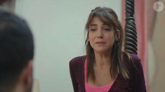 Cem decide roubar Fazilet para pagar as dívidas com Cem, mas é flagrada por Raif na novela 'Força de Mulher', a partir do capítulo de quarta-feira, 21 de maio de 2025