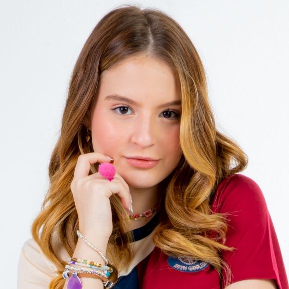 Atriz Sophia Valverde interpretou a icônica personagem de Poliana em 'As Aventuras de Poliana' e 'Poliana Moça', transmitidas pelo SBT.