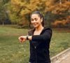 Os especialistas concordam: 'O alongamento no final do treino é supervalorizado. É muito melhor caminhar 15 minutos em um ritmo suave'