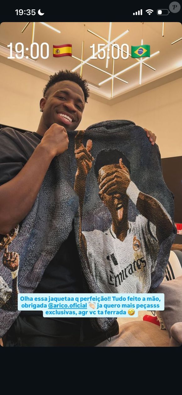 A influenciadora revelou que encomendou a jaqueta exclusiva para o jogo do Real Madrid contra o Betis, vencido por 5 a 1