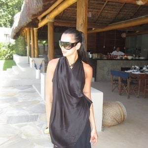 Dua Lipa na mansão de Angélica e Luciano Huck