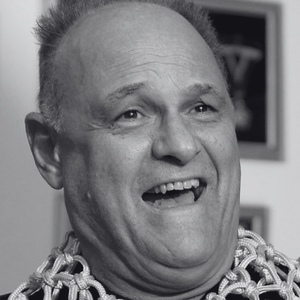 URGENTE! Aos 68 anos, morre Oscar Schmidt, irmão de Tadeu Schmidt, do 'BBB 26'; basquete perde uma de suas maiores lendas