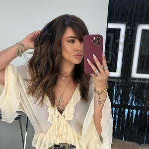 Lica Lopes, mãe da influenciadora Vanessa Lopes, virou assunto na web ao falar abertamente sobre o procedimento que fez nas partes íntimas