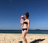 Corpo real das famosas pós-parto: Nathalia Dill já surgiu em alguns cliques na praia exibindo o corpo após dar à luz a sua filha.