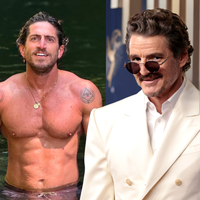 Pedro Pascal é gay? Flagra com diretor argentino em sessão de cinema de 'O Morro dos Ventos Uivantes' aumenta rumores de affair