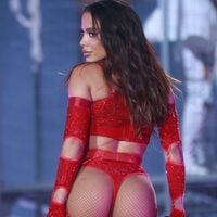 Qual segredo do bumbum de Anitta? Corpo da cantora agita web no Réveillon e te contamos 10 cuidados que a famosa não abre mão