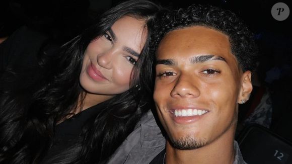 Irmã de Giullia Buscacio, Giovanna Buscacio e João Mendes, filho de Ronaldinho Gaúcho