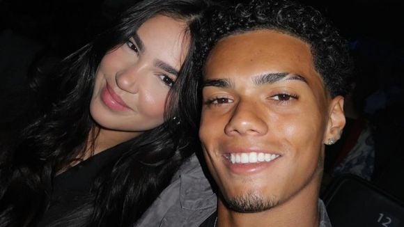 Quase ninguém sabe, mas Ronaldinho Gaúcho e a atriz Giullia Buscacio têm uma conexão familiar em comum