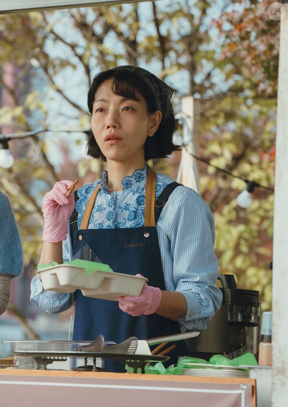 Então, eles resolveram preparar o kimbap, um prato típico coreano, e deixaram todo mundo com água na boca