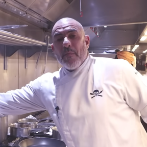 Henrique Fogaça, jurado do 'MasterChef Brasil', ensinou a fazer um risoto de queijo brie com ervas que fica delicioso