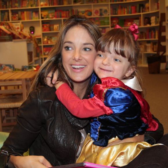 Rafaella Justus afastou qualquer incômodo com críticas ligadas à aparência, que a envolvem desde a infância: 'Sempre tinha uma mente muito aberta também. O apoio da minha família é fundamental desde sempre, para lidar'