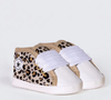 O Tênis Bebê Menina Yoyo Baby, da Yoyo Baby, aposta na estampa animal print para deixar os looks dos pequenos mais cheios de estilo e personalidade desde os primeiros meses