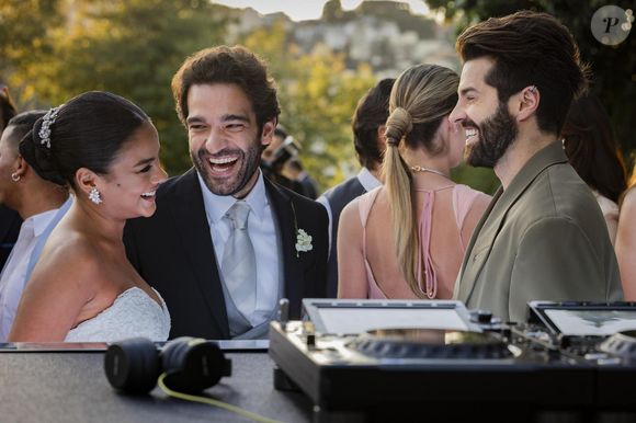 Alok tocou seus sucessos no casamento de Maria de Fátima (Bella Campos) e Afonso (Humberto Carrão) na novela 'Vale Tudo'