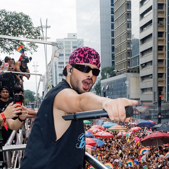 Pedro Sampaio contou, em um vídeo produzido para o Spotify, que uma famosa cantora gravou o gemido escutado na faixa