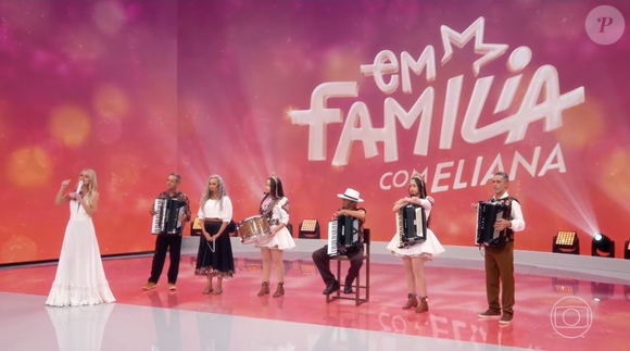 Com cenário grandioso e proposta familiar, Eliana comandou a primeira edição do Em Família, programa que marca sua chegada à TV Globo