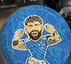 Já Rafaella Santos compartilhou nos stories uma foto de uma bola com a caricatura de Gabigol