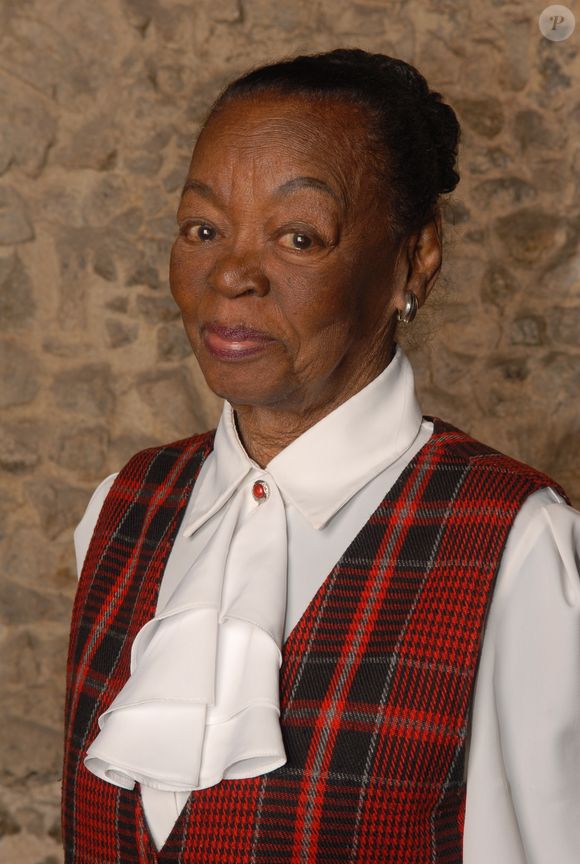 Ruth de Souza foi homenageada por Zezé Motta: '(Está) deixando um legado, uma história incrível e portas abertas para muitos jovens artistas negros'