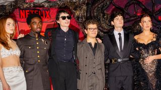 Salário de milhões! Descubra quanto Millie Bobby Brown e o elenco de 'Stranger Things' vão ganhar por episódio na última temporada