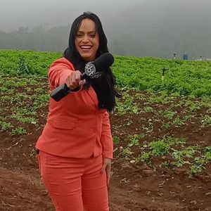 Lisa Gomes trabalhou durante 12 anos na RedeTV!, emissora onde Edu Guedes comanda o programa ‘Fica com a Gente’