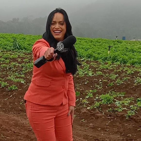 Lisa Gomes trabalhou durante 12 anos na RedeTV!, emissora onde Edu Guedes comanda o programa ‘Fica com a Gente’