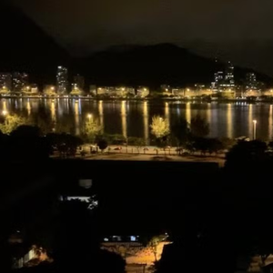 Apartamento de Debora Bloch, a Odete Roitman de 'Vale Tudo' tem vista para a Lagoa, na zona sul do Rio de Janeiro