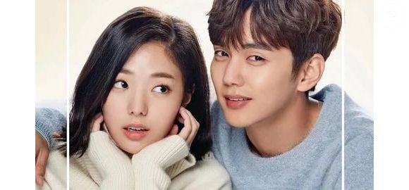 'Eu Não Sou Um Robô': um homem com alergia a toque humano se apaixona por uma mulher que finge ser um robô. Entre mentira e verdade, nasce o amor