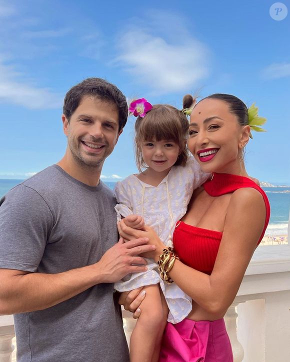 Sabrina Sato e Duda Nagle são pais da pequena Zoe, nascida em 2018; ator e apresentadora se separaram em 2023