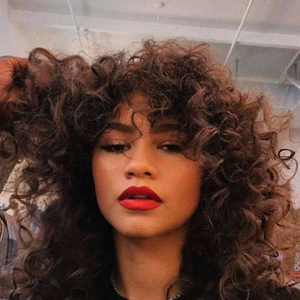 Na sequência, vem Zendaya (94,37%), dona de traços expressivos e equilíbrio quase milimétrico