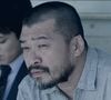 O protagonista do dorama é interpretado por Teruyuki Kagawa, que assume diferentes identidades na série