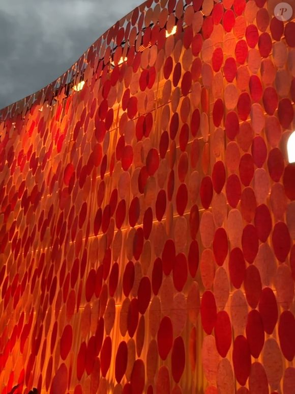 Assinado por Marko Brajovic, o estande da Natura no Rock in Rio 2026 transforma referências da floresta Amazônica em uma experiência arquitetônica imersiva e sustentável