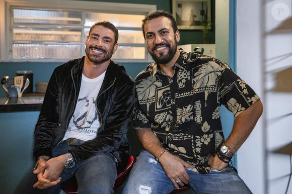 Já César (Cauã Reymond) e Olavo (Ricardo Teodoro) poderiam protagonizar ‘As Trapalhadas dos Michês’. De venda de bebê reborn até a tentativa de filmar pornôs para a internet, tudo termina em confusão, falsidade e perseguição policial.