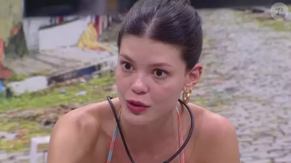 Vitoria Strada já revelou fora do 'BBB 25' que tem "intestino ruim"