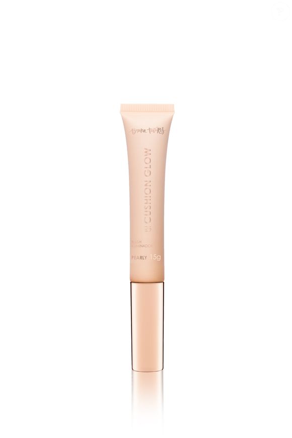 14. BT Cushion Glow (Bruna Tavares) | R$ 69,90
Blush líquido luminoso multifuncional que pode ser usado no rosto, lábios e pálpebras.